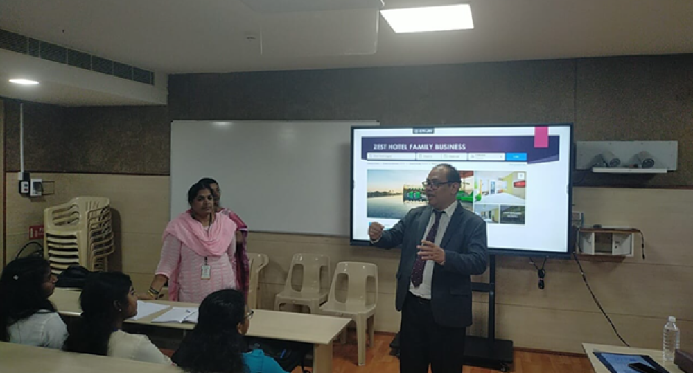 Wakil Rektor Universitas Dhyana Pura Sampaikan Guest Lecture di VIT India, Dorong Semangat Kewirausahaan Global