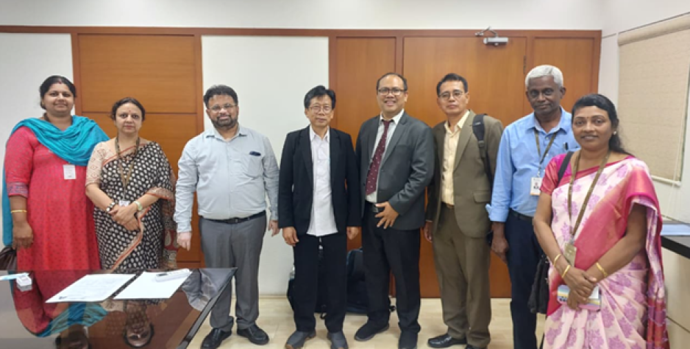 Rektor Universitas Dhyana Pura Sampaikan Guest Lecture di Vellore Institute of Technology dalam Rangka Memperkuat Kolaborasi Akademik Global